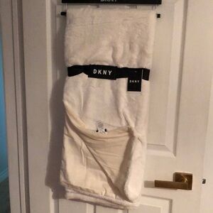 - DKNY Faux Fur Throw